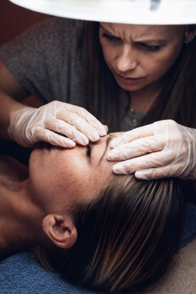 Examen de peau en détail